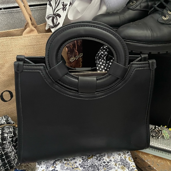 DEVON✨Polka Dot Twilly for your favorite handbag✨NEW - Picture 3 of 14